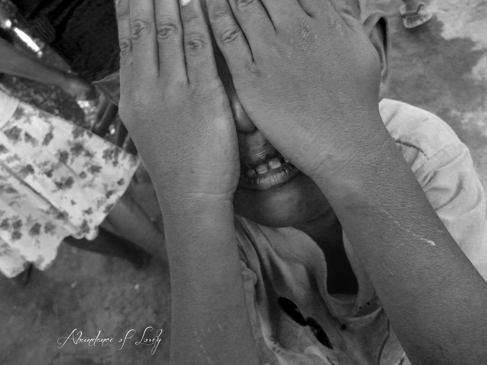 cambodia, child, strength, cry, fear, hurt, pain, grief, emotion